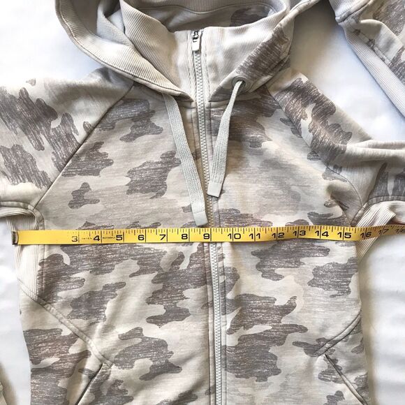 Athleta Triumph Hoodie Women Small Beige Gray Camo Thumbholes Jacket Heavy EUC - Picture 10 of 15